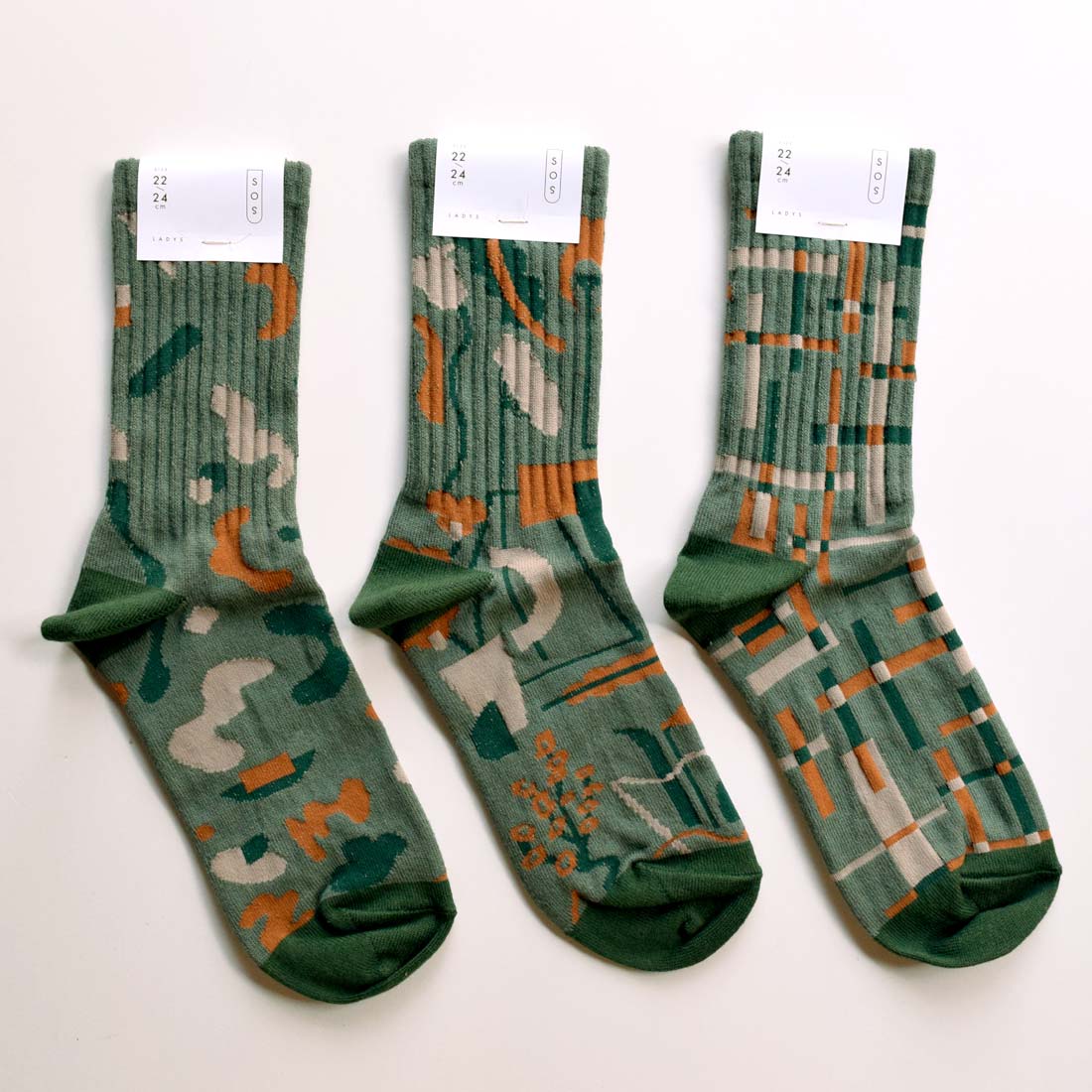 IN OUT socks（GREEN）